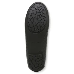 Amorie Flat